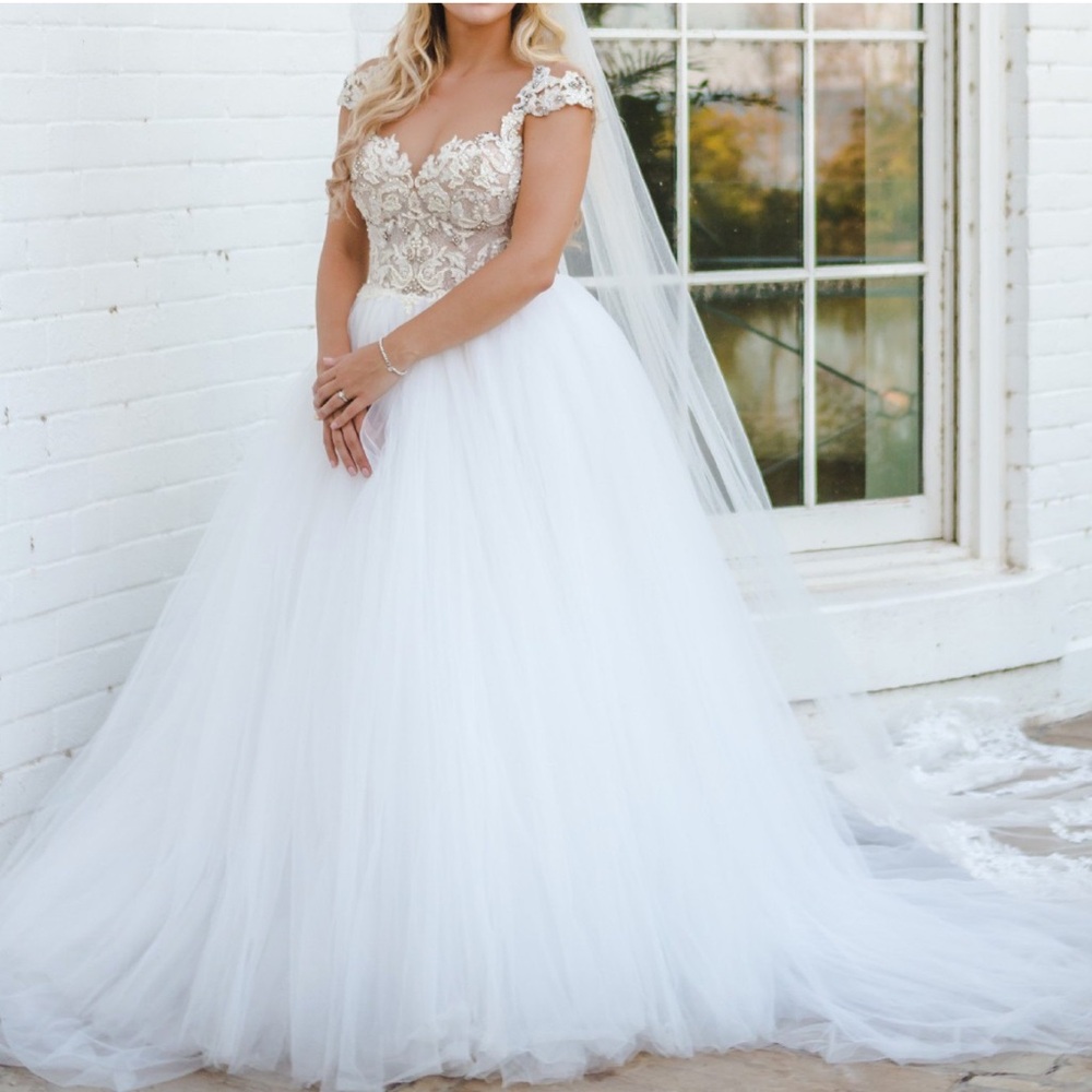 European Luxury Ball Gown Wedding Dress Size 6 $4K Retail